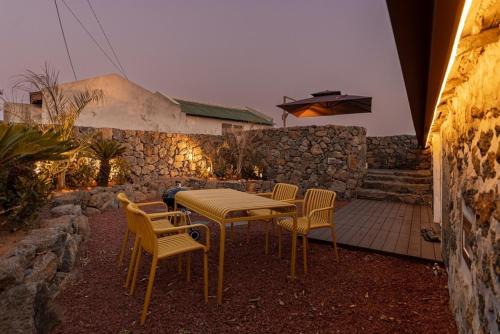 Hallim House | Stay Onwol