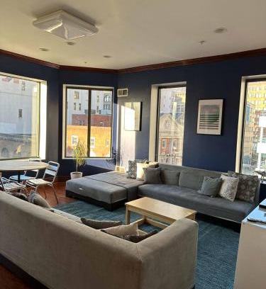 Downtown Pittsburgh Apartment | Stay Pittsburgh