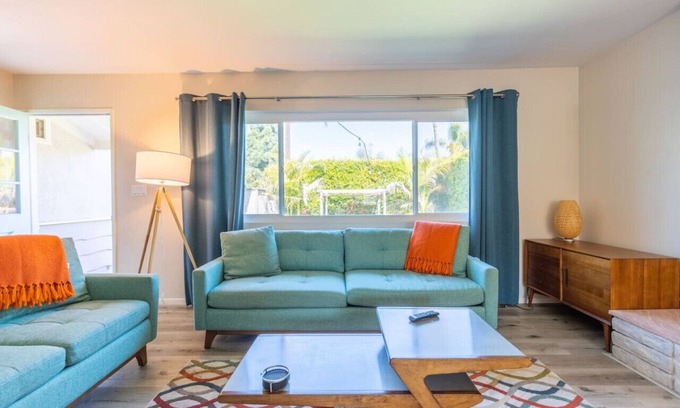 Carlsbad House | Staycation Beach Family Home Great Indoor Outdoor