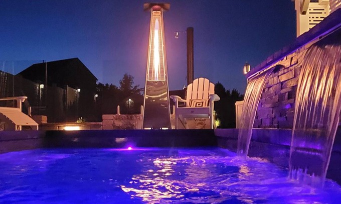 Palmer Condo | Staycation Oasis! a unique Experience!nnHeated salt water pool opens 04/02/25!n
