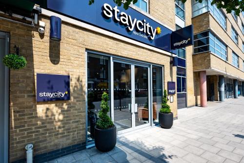 Greenwich West Apartment | Staycity Aparthotels London Greenwich High Road
