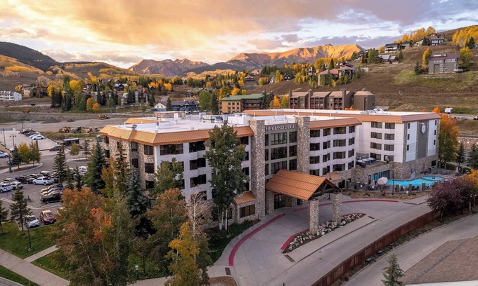 Crested Butte Condo | Stellar Location, Gym, Pool, Steam Room, Hot Tub