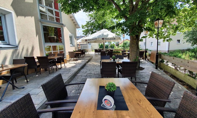 Unterschneidheim Hotel | Stempfle's Landgasthof Zum Kreuz
