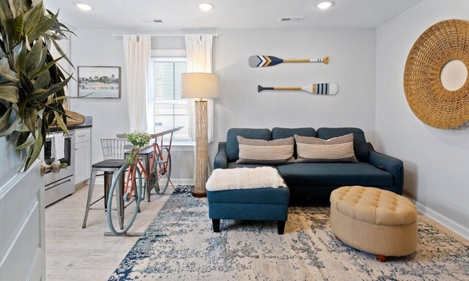 Downtown Apartment | Step into our inviting 1-bedroom apartment, your extended stay oasis