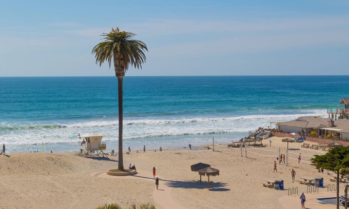 Encinitas House | Steps to Beach/Private Retreat/Outdoor Shower/Beach Gear