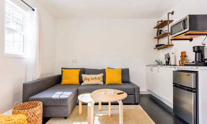 Arbolago Apartment | Stewart Studio- Private yard and lake access