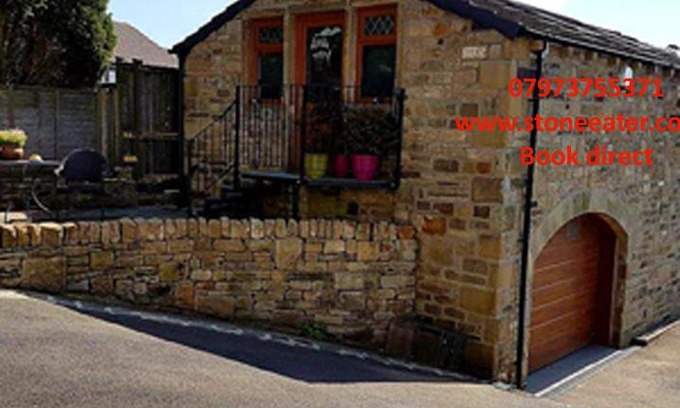Marsden Ski Chalet | Stone Eater