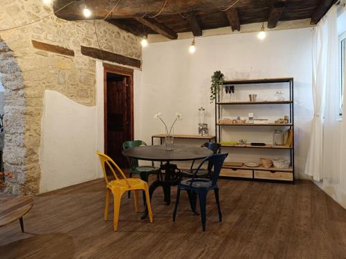 Veroli Apartment | Stone House