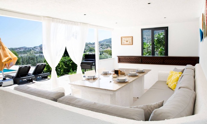 Dagbelen Villa | Stone House w Private Pool and Garden in Bodrum