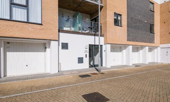 Saint Austell Bay Apartment | Stone's Throw