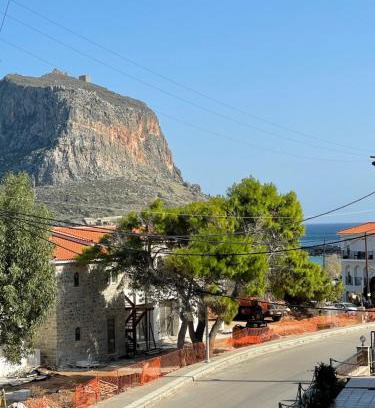 Monemvasia House | Stone Ship view