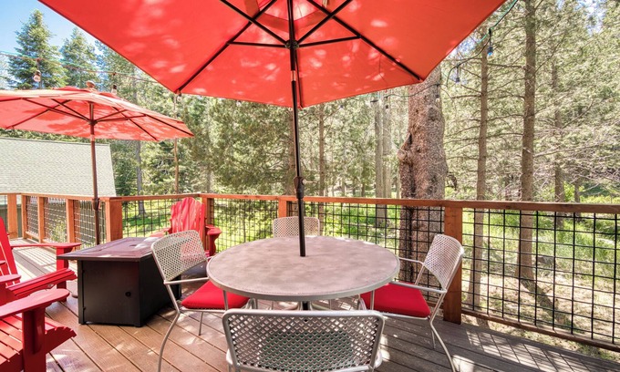 Truckee House | Stonehill Hideaway at Tahoe Donner by Tahoe Getaways - Pet-Friendly Monthly Lease