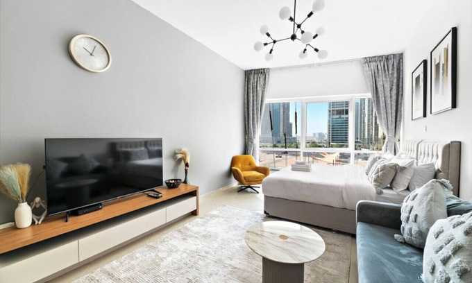 Jumeirah Lake Towers Apartment | StoneTree - Concorde Tower 1 Studio - Elegant Apartment