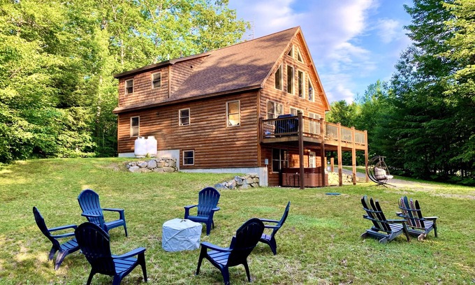 Bethel Ski Chalet | STOP! Hot tub, deck w/Sunday River Mountain Views