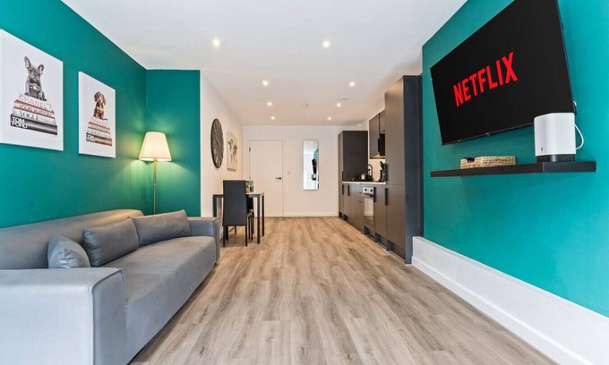 RopeWalks Condo | Stop Scrolling! Your Perfect Trip Starts Here!