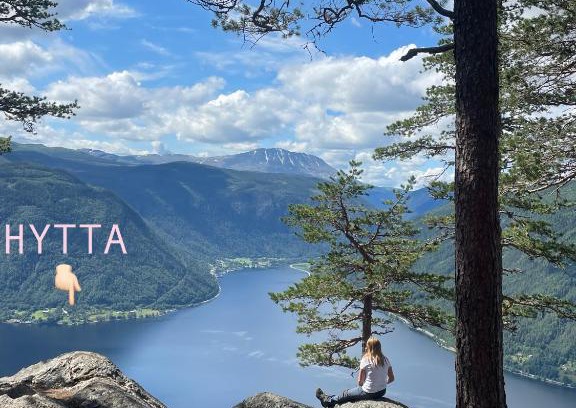Atra House | Stor hytte med 4 soverom og panoramautsikt over Tinnsjøen ved Rjukan og Gaustatoppen