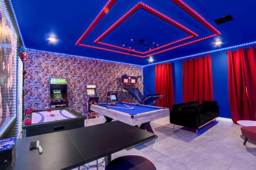 Kissimmee Villa | Storey Lake Resort 1095 - Hosted by Top Villas