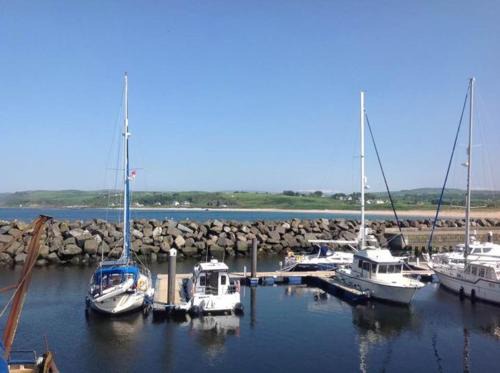Ballycastle Apartment | Strandview Ground Floor Beach Apartment