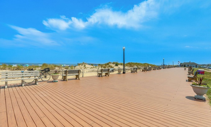 Ocean Grove Apartment | Stroll to Ocean Grove Boardwalk & Beach: Sleek Apt