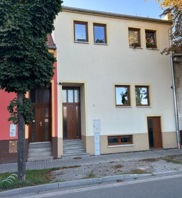 Breclav Apartment | Stromořadní 17 II