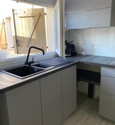 La Tour-d'Aigues House | Studio à la campagne