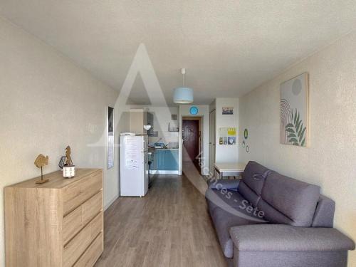 Sete Apartment | STUDIO 1ERE LIGNE MER AVEC PKG QUARTIER CORNICHE