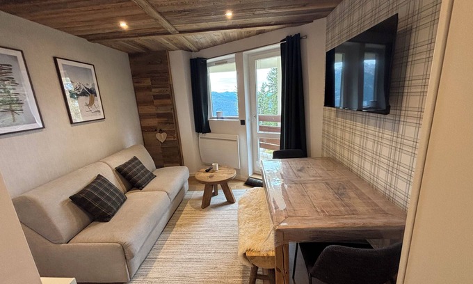 La Rosiere Apartment | Studio 2 pers with covered parking space
