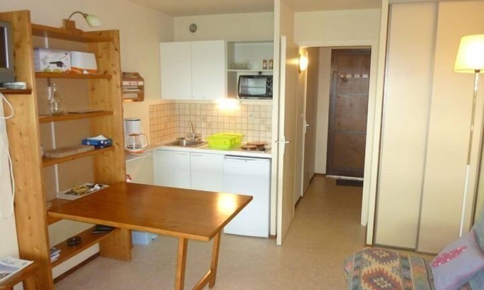 Damgan Apartment | Studio 4 people. facing the sea+swimming pool+tennis