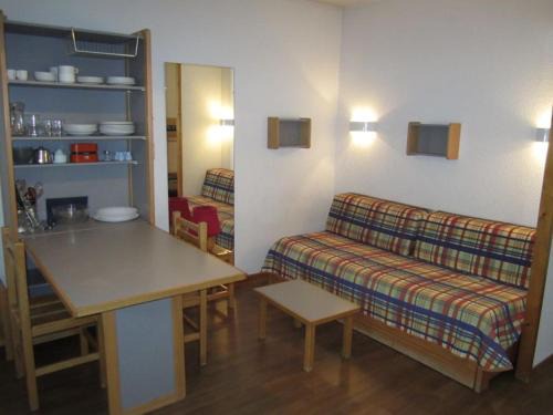 Brides-les-Bains Apartment | Studio 4 Pers. - Centre, Balcon, Parking, Wifi, 200m Télécabine - FR-1-512-113