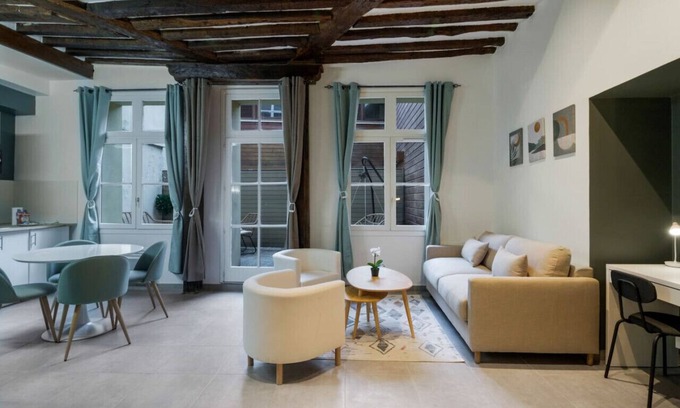 5th Arrondissement Apartment | Studio 4pers With Terrace#la Sorbonne#panthéon