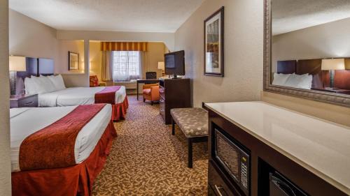Westchase Hotel | Studio 6 Houston, TX - Westchase