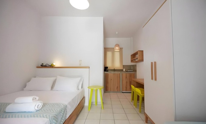 Gavrio Apartment | Studio Apartment 'Irene 11 Superior Triple 4' with Sea View, Wi-Fi and Air Conditioning