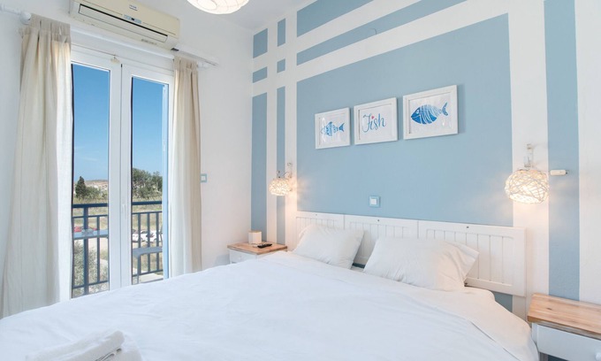 Paros Apartment | Studio Apartment 'Livadia Seaside Studios 12' with Shared Terrace, Wi-Fi and Air Conditioning