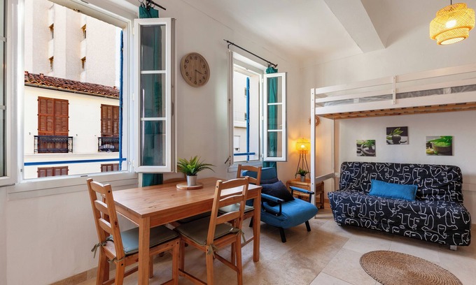 Le Mourillon Apartment | Studio Apartment 'Moderne 2min Des Plages' with Wi-Fi