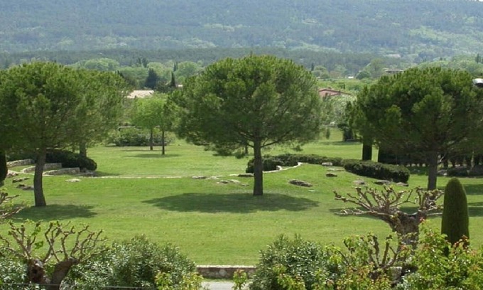 Draguignan Apartment | Studio Apartment (Sleeps 2)