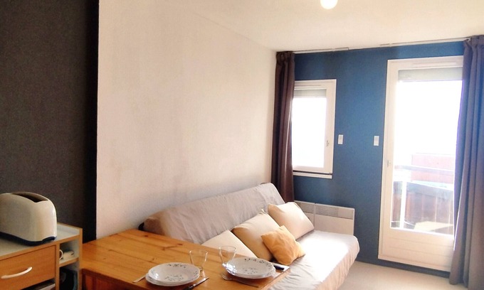 Prapoutel Apartment | Studio at the foot of the slopes, 3rd floor, near ski school