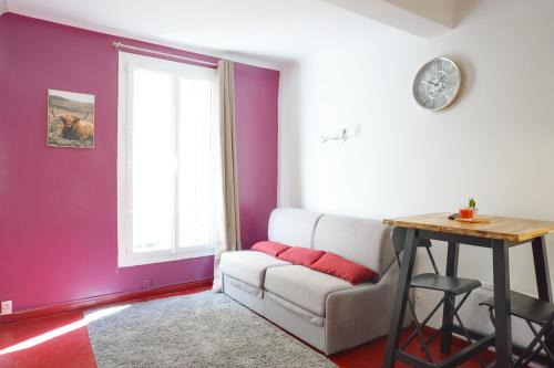 Riez Apartment | Studio au cœur du village provençale de Riez. Dans le Verdon.
