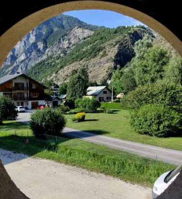 Le Bourg-d'Oisans Apartment | Studio au pied de l'alpe d'huez