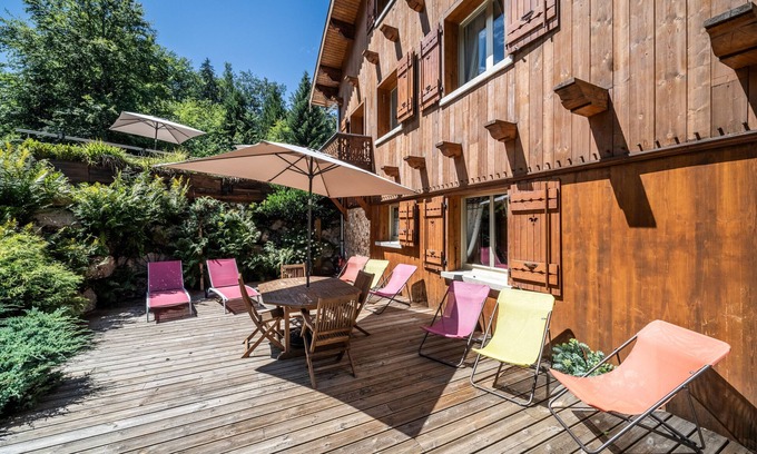 Morillon Apartment | Studio 'Au Rêve Savoyard 2' with Shared Garden, for 4 People
