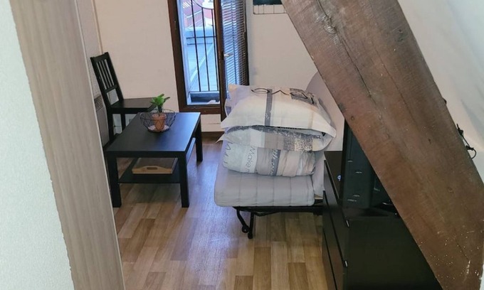 Historic Center Apartment | Studio Autonome au Centre à Côté des Gares