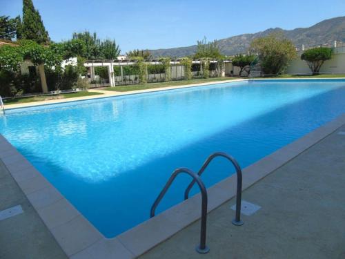Roses Apartment | Studio avec Piscine et Parking