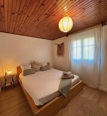 La Seyne-sur-Mer Apartment | Studio Bougainvillier