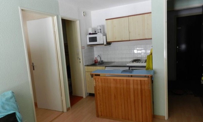 Le Pleynet Apartment | Studio cabin near slopes with balcony, elevator, and ski locker