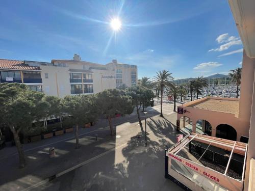Argeles-sur-Mer Apartment | Studio Cabine au Port d'Argelès - Loggia, Parking Privé, Ascenseur - FR-1-309-416
