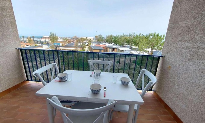 Marseillan Apartment | Studio Cabine Mezzanine, 6 Pers, Terrasse Sud, Près Quai, Parking Privé - FR-1-326-755