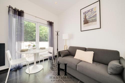 Saint-Pierre - Rene II - Bonsecours Apartment | Studio Calme avec terrasse