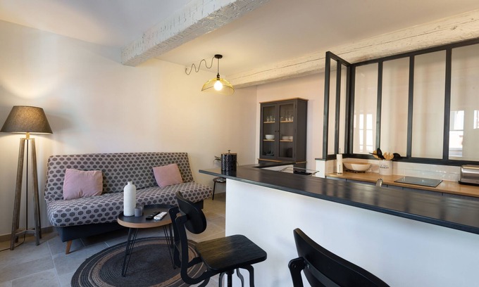 Bandol Apartment | Studio Carignan - Bandol vieux port