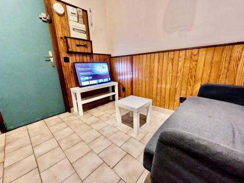 Quartier Chorier-Berriat Apartment | Studio Centre avec Parking Gratuit - Calme & Tout Equipé
