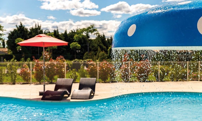 L'Isle-sur-la-Sorgue Apartment | Studio cosy , Très belle piscine extérieure!
