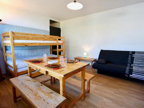 Chamrousse Apartment | Studio cosy 3 places, balcon, près des pistes et commerces - FR-1-340-167